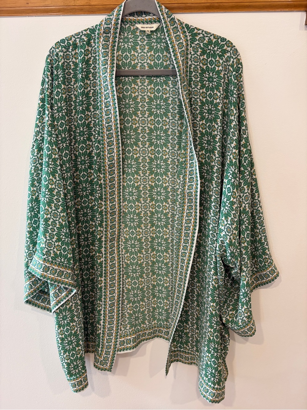 Max Studio Green and Yellow Floral Printed Open-Front Lightweight Shawl Jacket